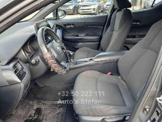 Toyota C-HR C-BUSINESS PLUS picture 15