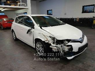 Schadeauto Toyota Auris DYNAMIC 2016/10
