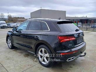 Audi Q5  picture 2