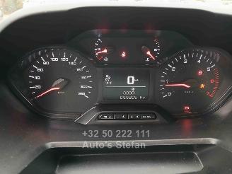 Peugeot Partner PREMIUM picture 25