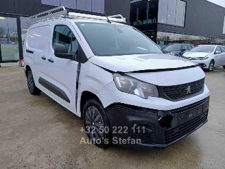 Schadeauto Peugeot Partner PREMIUM 2023/9