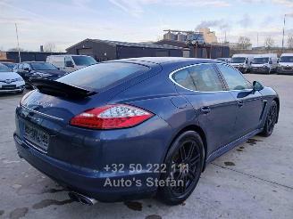 Porsche Panamera 4S picture 6