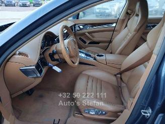 Porsche Panamera 4S picture 9