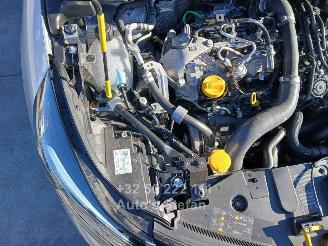 Renault Captur  picture 21