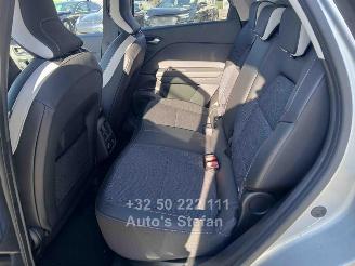 Renault Captur  picture 18