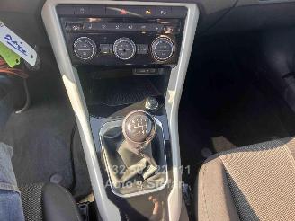 Volkswagen T-Roc STYLE picture 11