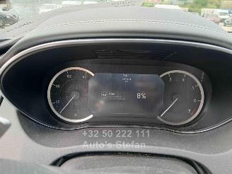 Jaguar E-Pace R-DYNAMIC SE picture 7