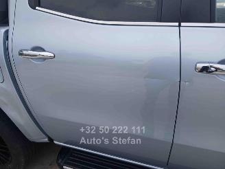 Mercedes X 350 4-MATIC picture 33