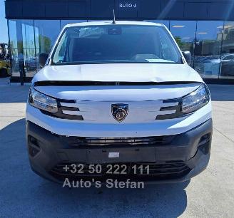 Peugeot Partner PREMIUM picture 2