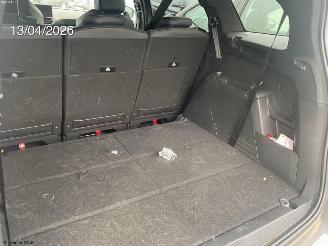 Peugeot 5008 ALLURE picture 2