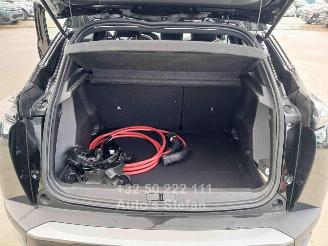 Peugeot 2008 E-ACTIVE picture 20