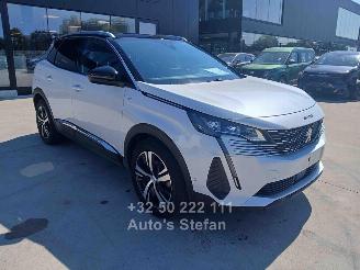 Schadeauto Peugeot 3008 GT LINE 2023/10