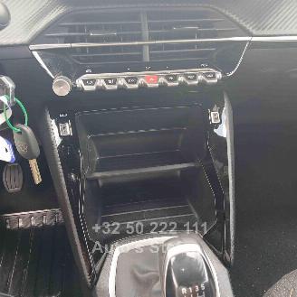 Peugeot 2008 STYLE picture 13