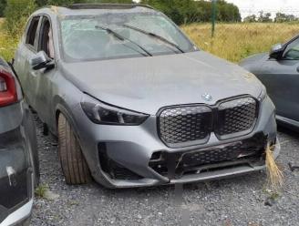 Voiture accidenté BMW iX1 EDRIVE20 2026/5