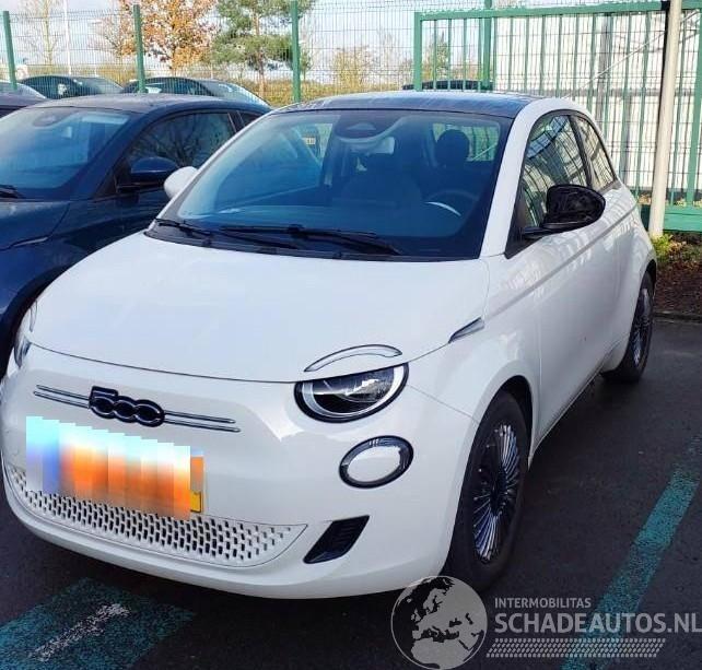 Fiat 500 E ICON