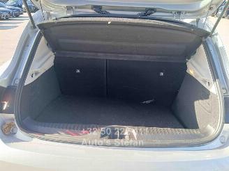 Renault Clio  picture 22
