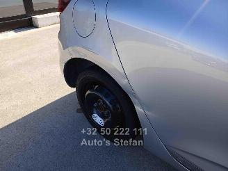 Renault Clio  picture 24