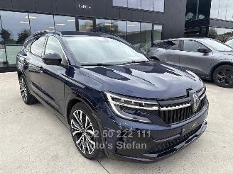 Voiture accidenté Renault Espace VI ICONIC E-TECH HYBRID 2024/11