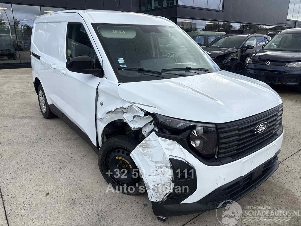 Ford Transit COURIER TREND