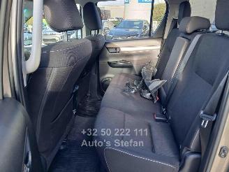 Toyota Hilux  picture 12