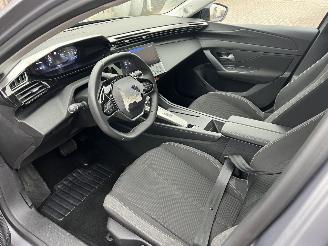 Peugeot 308 308 PureTech 130 EAT8 picture 17