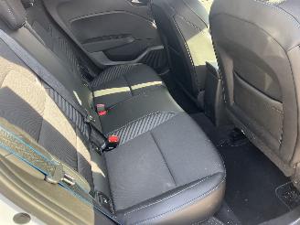 Renault Clio HYBRIDE - BENZINE ALPINE picture 13