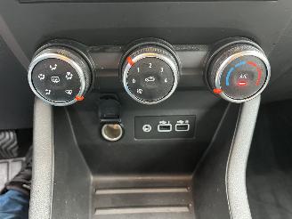 Renault Clio BENZINE + LPG KLIMA picture 24