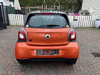 Damaged car Smart Forfour ELEKTRO  PANORAMA - LEDER - NAVI 2019/7