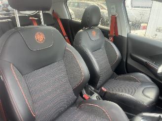 Peugeot 208 ROLAND - GARROS AUTOMATIC picture 1