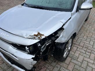 Kia Rio BENZINE - AUTOMATIC picture 9