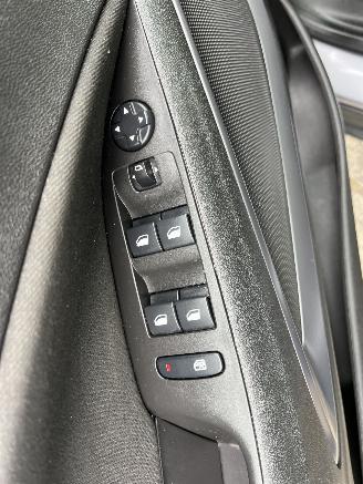 Opel Crossland BENZINE - KLIMA picture 18