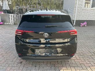 Volkswagen ID.3 62-KWH  -- 150,KW - EDETION picture 1