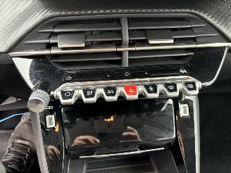 Peugeot 208 BENZINE - ALLURE picture 16