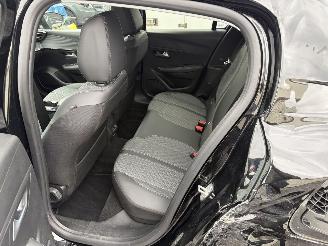 Peugeot 208 BENZINE - ALLURE, picture 13