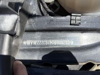 Volkswagen Golf BENZINE UNITED picture 11