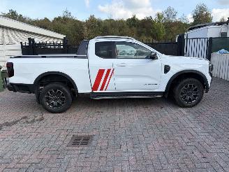 Ford Ranger AUTOMATIC - 4-PERSONE- WILDTRACK picture 4