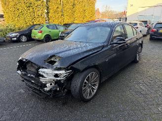 skadebil auto BMW 3-serie 320d 2019/1