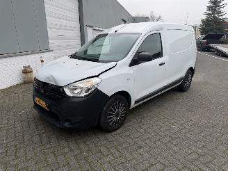 krockskadad bil bedrijf Dacia Dokker 1.5dCi 75 Ambiance 2018/1