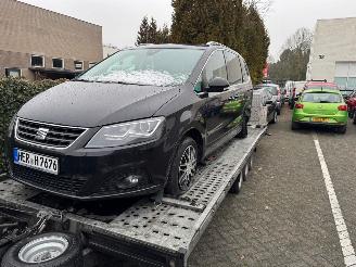 Voiture accidenté Seat Alhambra 2.0 TDI AUTOMAAT 7PERSOONS PANO 2017/4