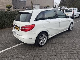 Mercedes B-klasse 180 Ambition picture 3
