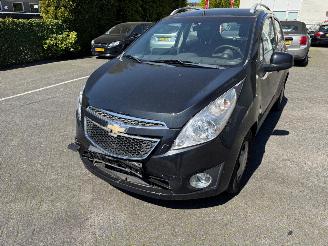 uszkodzony samochody osobowe Chevrolet Spark 1.0 16V LT 2012/1