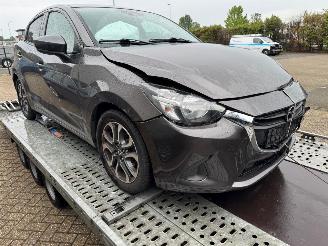 skadebil auto Mazda 2 1.5 Skyactiv-G 2018/9