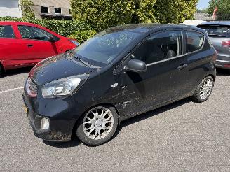 skadebil auto Kia Picanto 1.2 CVVT Comfort Pack 2011/10