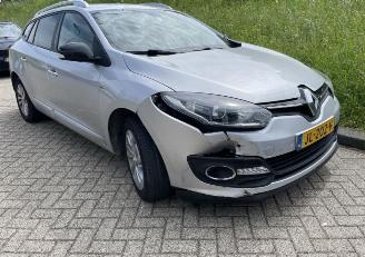 Voiture accidenté Renault Mégane 1.2 TCe Limited 2016/4