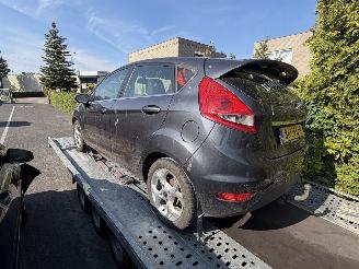 Ford Fiesta 1.4 Titanium picture 4