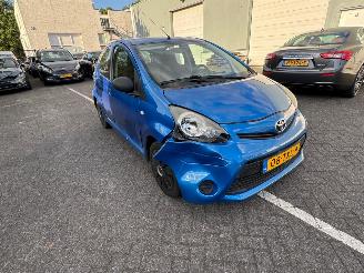 Toyota Aygo 1.0 VVT-i comfort picture 2