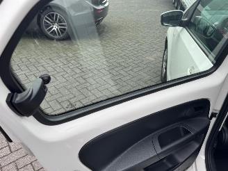 Skoda Citigo 1.0 Greentech Ambition picture 10