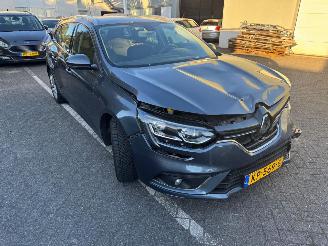 Renault Mégane 1.2 TCe Zen picture 2