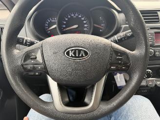 Kia Rio 1.2 CVVT Plus Pack picture 14