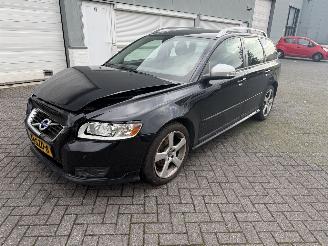 Damaged car Volvo V-50 2.0 R-Design 2012/1